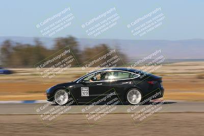 media/Apr-10-2022-Speed Ventures (Sun) [[fb4af86624]]/Teslacorsa A/Panning (Session 1)/